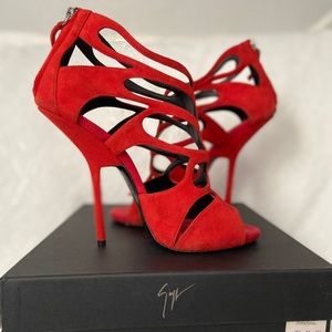 💥SOLD💥 Giuseppe zanotti pumps